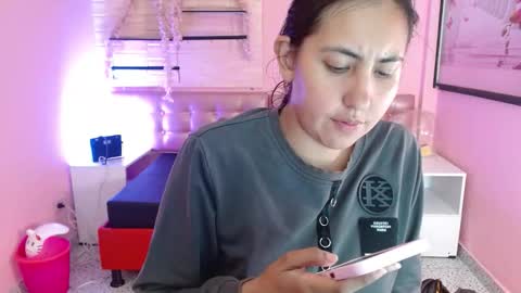 Snapshot of cassandra_ruizz chatting on 11-05-25, 08:20 573215024606 online show from 11-05-25, 08:20