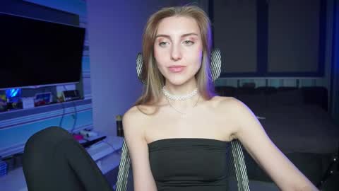 Seductress Cassia  FINDOM AND SADISM  NO NUDE online show from 10-07-25, 04:26