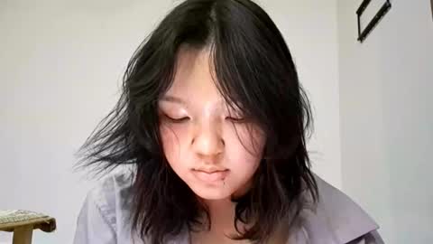 Snapshot of cassidykraeger chatting on 12-13-25, 07:53 Mia online show from 12-13-25, 07:53