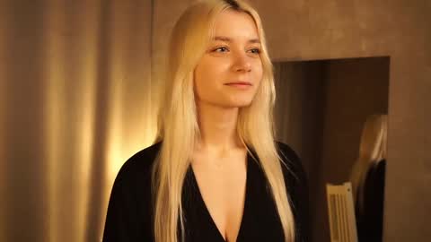 Cassie online show from 03-07-25, 03:07