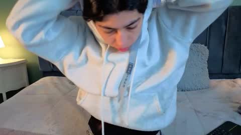 cassie_bloom online show from 03-27-26, 04:07