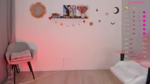 Cassie online show from 11-04-25, 05:17