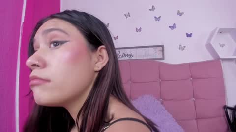 Snapshot of cassie_jones1 chatting on 01-05-25, 02:38 Cassie Jones online show from 01-05-25, 02:38