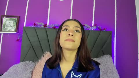 Snapshot of cassie_jones1 chatting on 01-28-25, 03:57 Cassie Jones online show from 01-28-25, 03:57