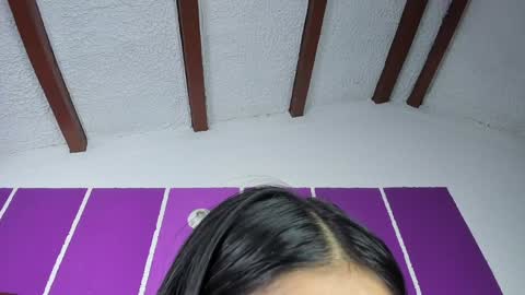 Snapshot of cassie_jones1 chatting on 02-01-25, 04:03 Cassie Jones online show from 02-01-25, 04:03