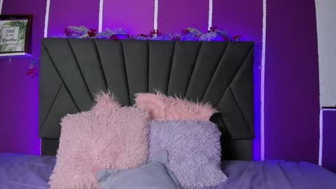 Snapshot of cassie_jones1 chatting on 02-03-25, 06:24 Cassie Jones online show from 02-03-25, 06:24