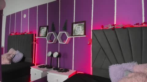 Snapshot of cassie_jones1 chatting on 02-13-25, 02:56 Cassie Jones online show from 02-13-25, 02:56