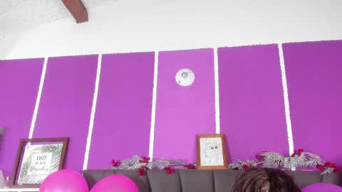 Snapshot of cassie_jones1 chatting on 02-16-25, 04:20 Cassie Jones online show from 02-16-25, 04:20