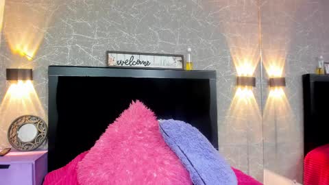 Snapshot of cassie_jones1 chatting on 02-25-25, 03:31 Cassie Jones online show from 02-25-25, 03:31