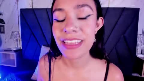 Snapshot of cassie_jones1 chatting on 09-15-25, 02:33 Cassie Jones online show from 09-15-25, 02:33