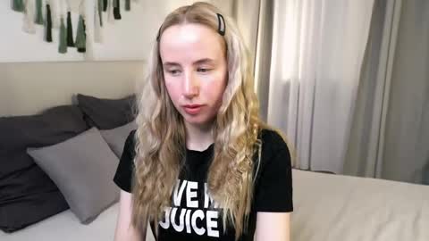 Cassie online show from 04-14-26, 08:48