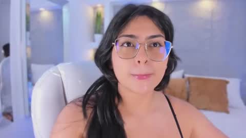 Cassie  online show from 07-07-26, 06:47