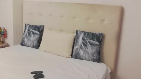 Snapshot of cassiehilton chatting on 10-19-25, 07:03 CassieHilton online show from 10-19-25, 07:03