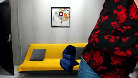 Snapshot of cassiejonas chatting on 10-07-25, 02:31 CassieJonas online show from 10-07-25, 02:31