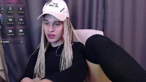 Snapshot of cassiemich chatting on 12-17-24, 04:43 Cassie online show from 12-17-24, 04:43