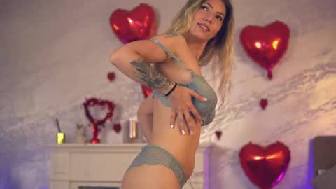 Cassi online show from 04-23-26, 04:14