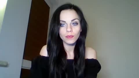 Snapshot of cassiexqueen chatting on 12-11-24, 09:34 Cassie online show from 12-11-24, 09:34