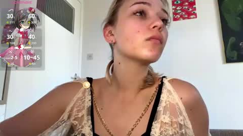 Olivia online show from 05-30-26, 06:10