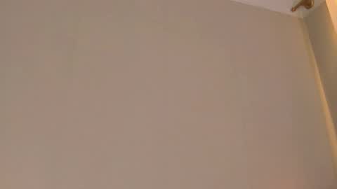  cassandra  online show from 09-16-25, 06:09