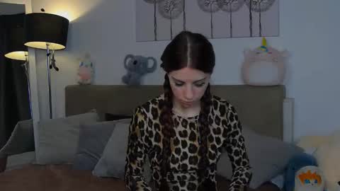 Kierie online show from 09-30-25, 05:12