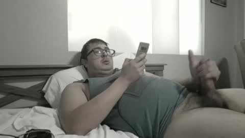 Snapshot of castortroyyyyy chatting on 02-19-25, 08:31 Castor troyyyyy online show from 02-19-25, 08:31