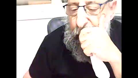 Snapshot of casual53 chatting on 03-04-25, 03:33 casual53 online show from 03-04-25, 03:33