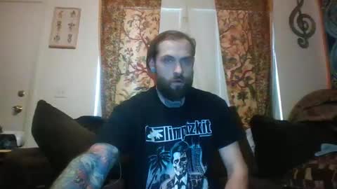 Snapshot of casualfrank chatting on 09-16-25, 04:08 CasualFun online show from 09-16-25, 04:08