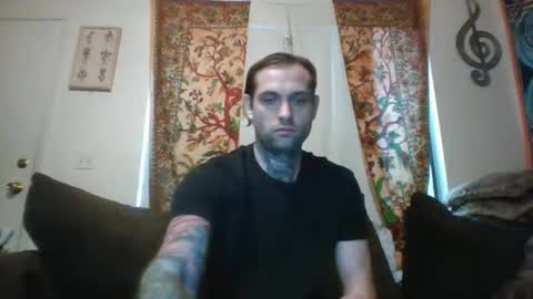 Snapshot of casualfrank chatting on 11-05-25, 02:50 CasualFun online show from 11-05-25, 02:50