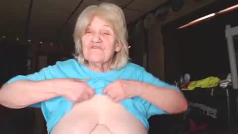 cat online show from 01-16-25, 07:41