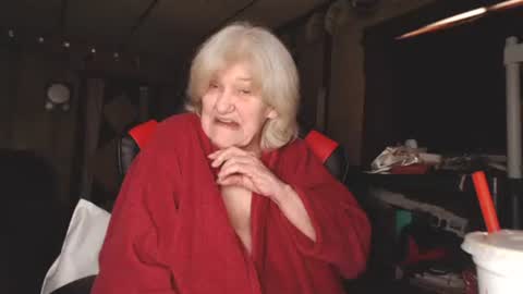 cat online show from 01-18-25, 06:32