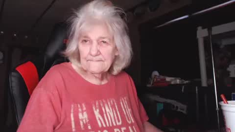 cat online show from 01-27-25, 08:39