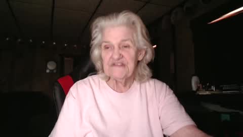 cat online show from 02-20-25, 05:18