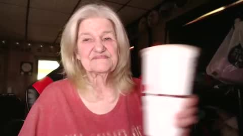 cat online show from 10-01-25, 04:35