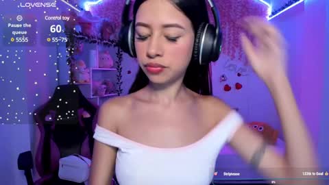 Lorena Saenz online show from 03-06-25, 06:59