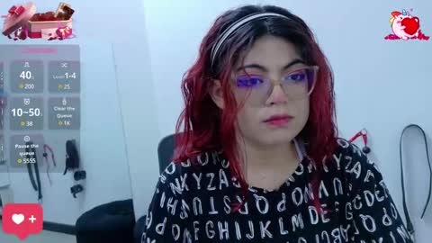 Snapshot of cat_white chatting on 02-19-25, 12:55 Cata online show from 02-19-25, 12:55