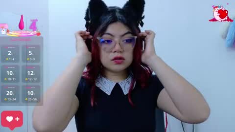 Snapshot of cat_white chatting on 03-12-25, 12:15 Cata online show from 03-12-25, 12:15
