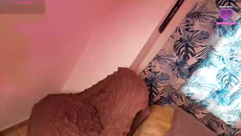 Snapshot of cata2319 chatting on 11-02-25, 03:03 catalina online show from 11-02-25, 03:03