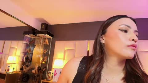 catalina online show from 02-05-25, 06:59