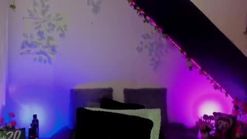 Cata green model independient online show from 01-22-25, 09:54