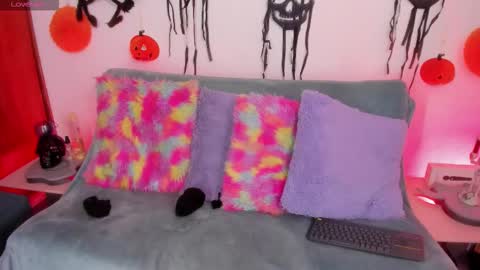 Cata green model independient online show from 10-06-25, 07:44