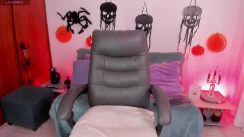 Cata green model independient online show from 10-07-25, 09:12