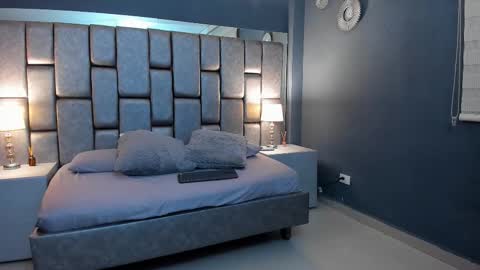 Cata Joness  My schedule 2200 - 0500 GMT -5 online show from 09-17-25, 03:41