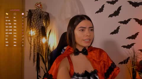 Snapshot of catalella_01 chatting on 10-26-25, 08:59 MACARENA online show from 10-26-25, 08:59