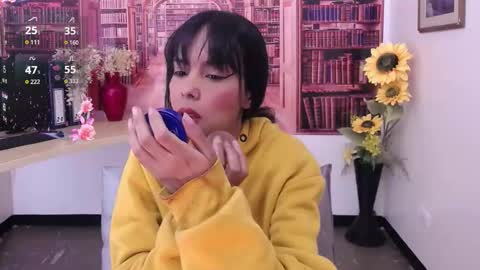 Snapshot of catalella_ar chatting on 09-16-25, 03:29 Queen Catalella online show from 09-16-25, 03:29
