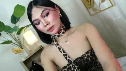 Snapshot of catalenax chatting on 09-14-25, 03:22 CatalenaX online show from 09-14-25, 03:22