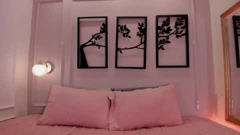 Snapshot of cataleya0320 chatting on 10-12-25, 01:59 Cataleya online show from 10-12-25, 01:59