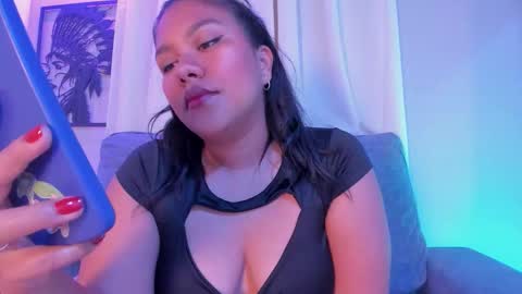 Snapshot of cataleya0320 chatting on 10-15-25, 04:12 Cataleya online show from 10-15-25, 04:12