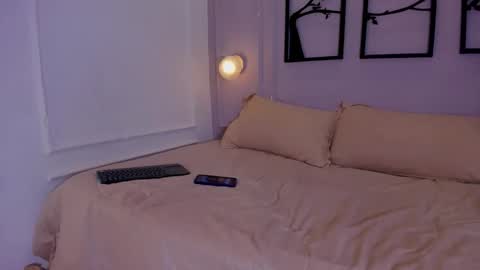 Snapshot of cataleya0320 chatting on 10-25-25, 04:20 Cataleya online show from 10-25-25, 04:20