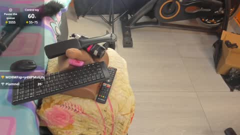 Snapshot of cataleya19__ chatting on 01-16-25, 03:02 cataleya19__ online show from 01-16-25, 03:02