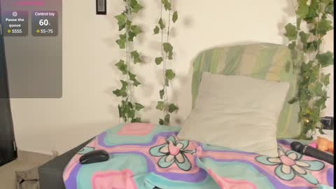 Snapshot of cataleya19__ chatting on 01-21-25, 11:46 cataleya19__ online show from 01-21-25, 11:46